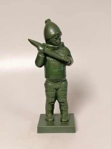 Ipsen ceramic green glazed figure "Grønlændere" 
no. 918