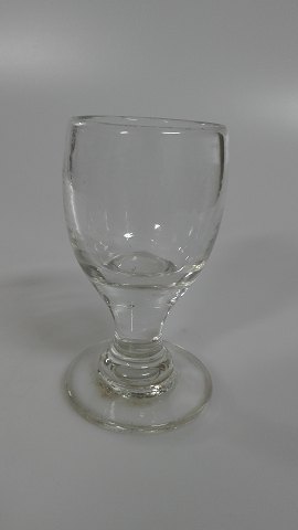 Kraftigt 1800-tals dramglas