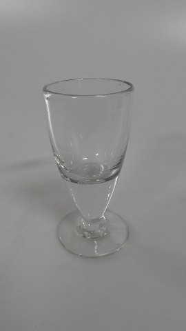 Snapse glas spidsglas på flad fod