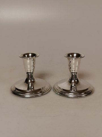 Et par lysestager af sølv s.v.t 830s